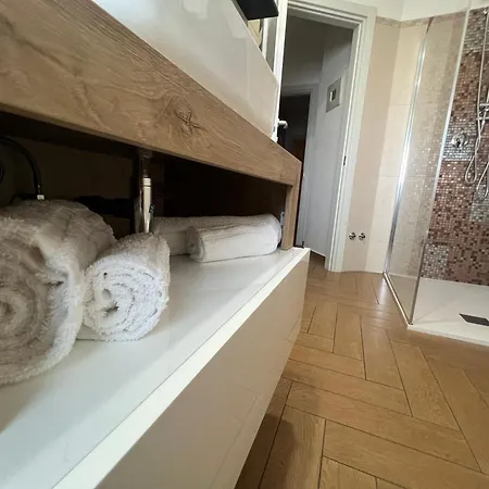 Palazzo Del Toro 4* Montesilvano Marina