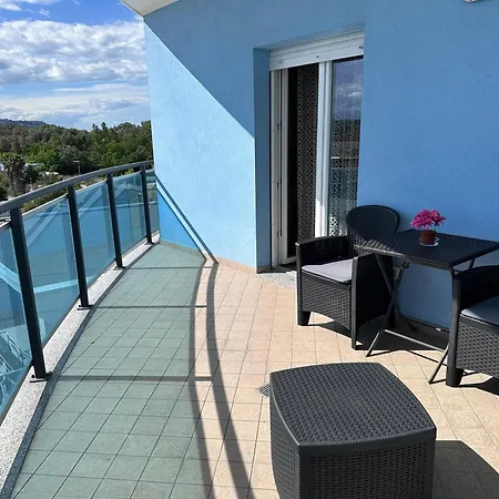 Couette-café Palazzo Del Toro Montesilvano Marina