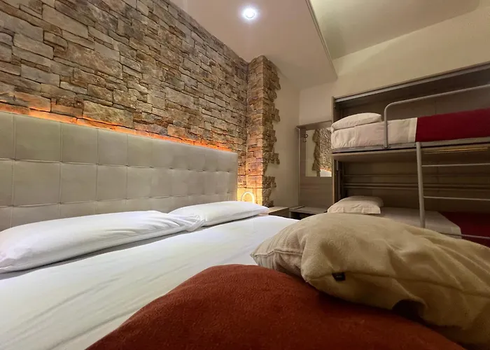 Bed & Breakfast Palazzo Del Toro 4*